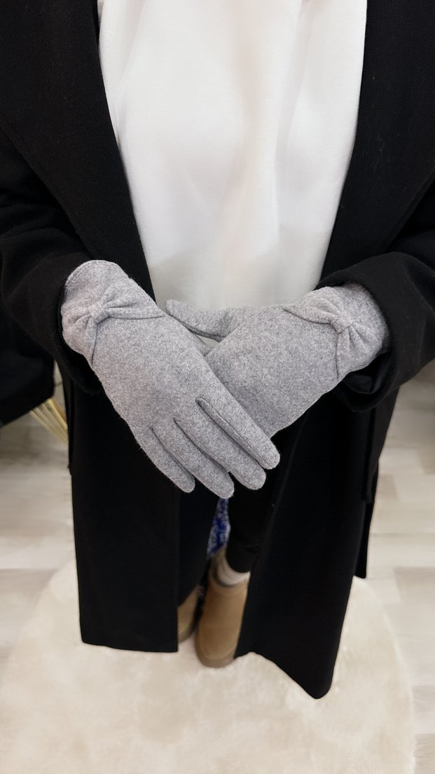 Fiyonklu Gri Kadın Eldiveni - Görsel 2