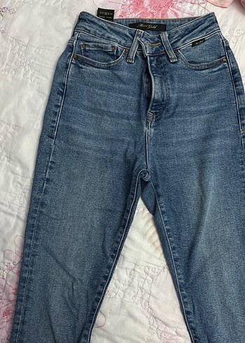 Kadın Mavi Denim Dar Kesim Midi Kot Pantolon