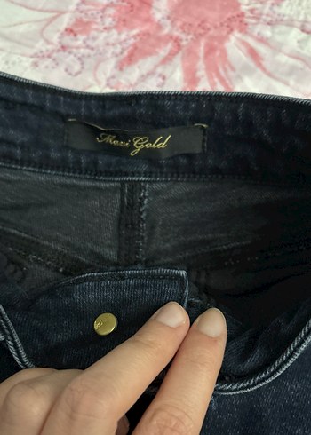 Mavi Kadın Siyah Slim Fit Midi Kot Pantolon