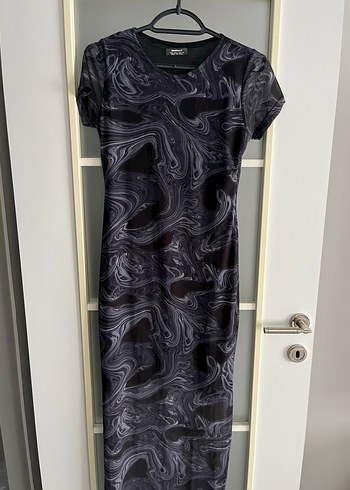 Kadın Siyah Batik Desenli Uzun Elbise