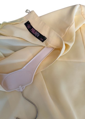 Sarı Uzun Kollu Fırfırlı Kadın Tunik - Görsel 3