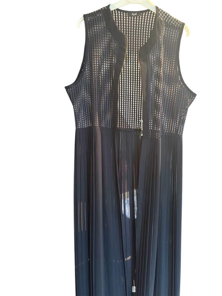 Uzun Pilili Siyah Gotik Kadın Yelek - Görsel 2