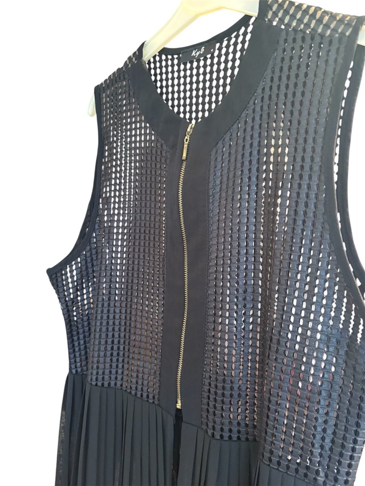 Uzun Pilili Siyah Gotik Kadın Yelek - Görsel 5