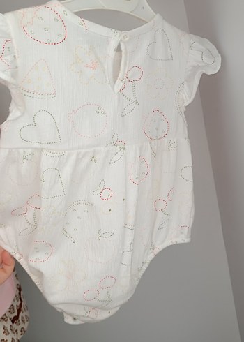 Dantel Detaylı Beyaz Nakışlı Bebek Kız Tulum - Görsel 3