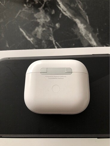Airpods 3. Nesil Şarj Kutusu