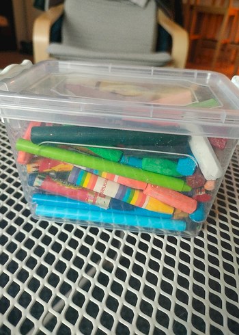 Renkli Pastel Boya Seti ve Saklama Kutusu - Görsel 8