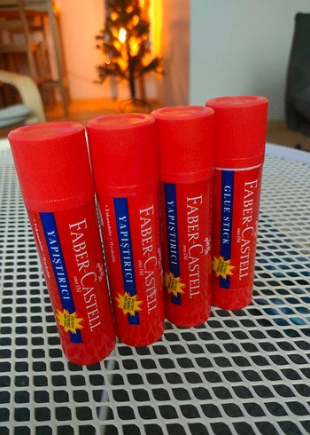 Faber-Castell Kırmızı Yapıştırıcı Stick 4'lü - Görsel 2