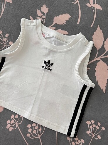 Adidas Crop Atlet