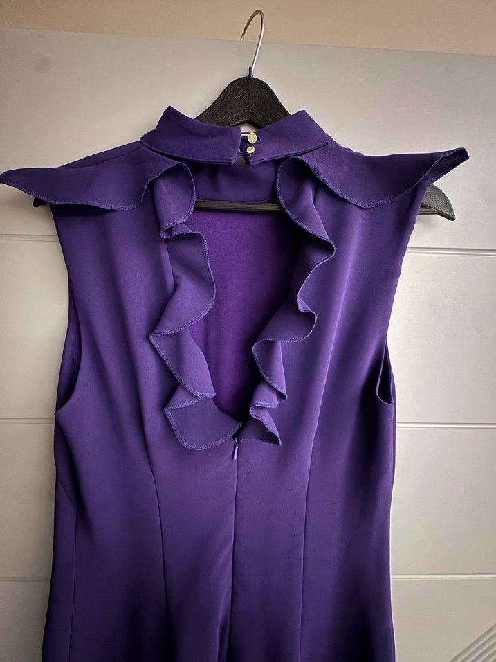 Mor Fırfırlı Yüksek Yakalı Midi Elbise - Görsel 3