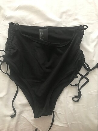 H&M Kuş Gözü Model Yüksek Bel Bikini Altı