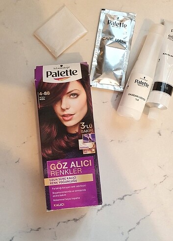 Palette koyu kızıl saç boyası