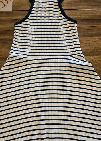 Zara ZARA ASKILI ELBİSE 6 YAŞ