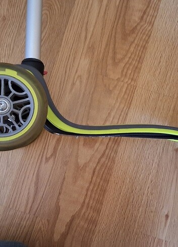 Beden GLOBBER PRİMO PLUS SCOOTER
