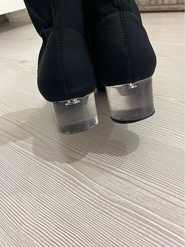 40 Beden Zara bot