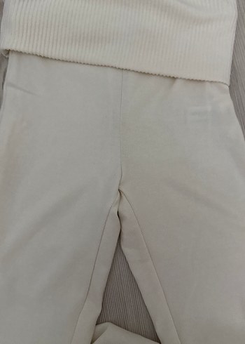 xs Beden beyaz Renk Bershka ispanyol paça