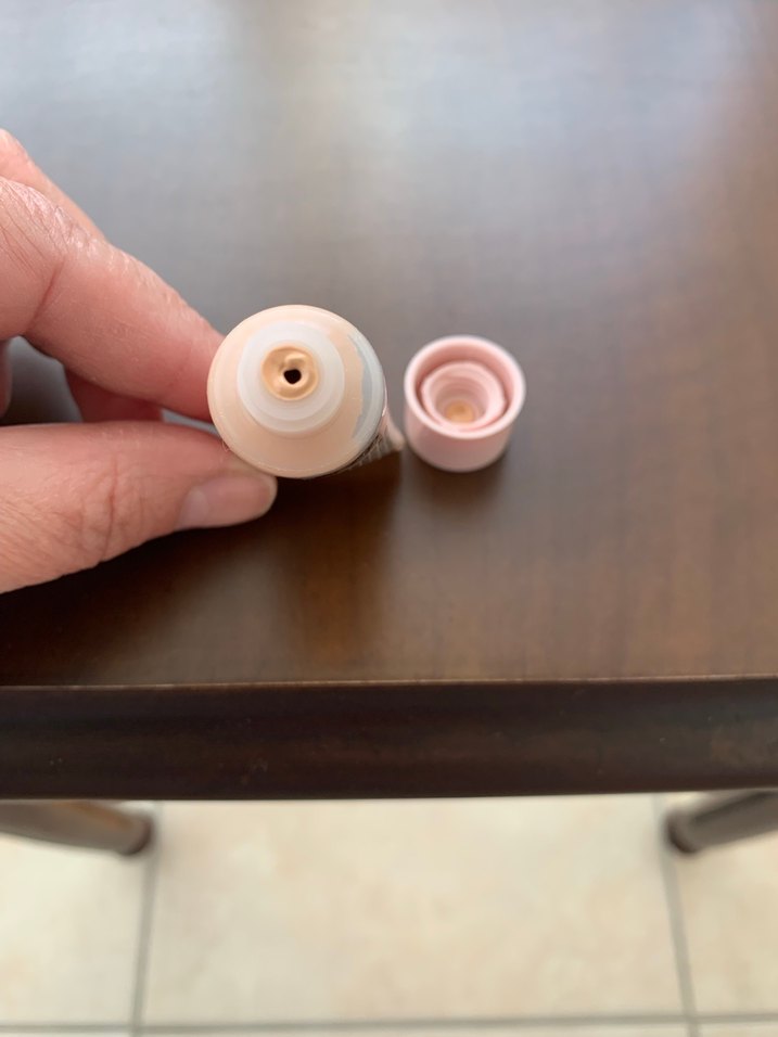 YSL All Hours Glow Fondöte - Görsel 3