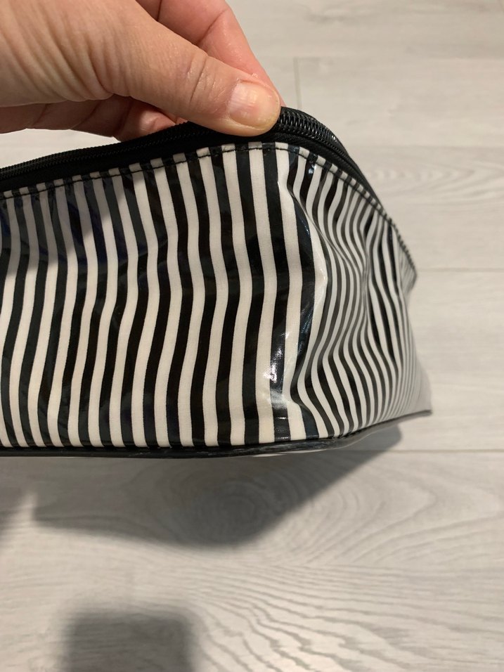M&S Çizgili Kompakt Organizer Çanta — görsel 13/19