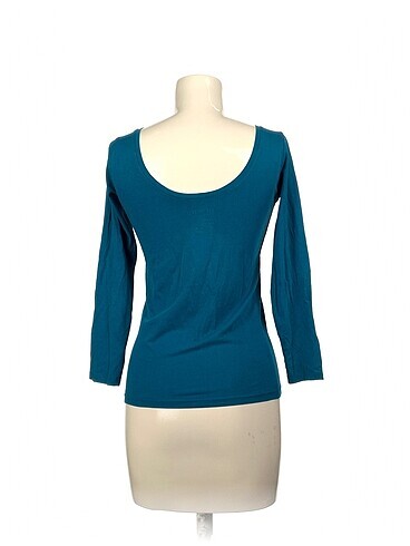 xl Beden PreLoved T-shirt %70 İndirimli.