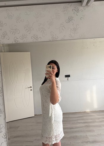Kısa Kollu Beyaz Midi Dantel Mini elbise - Görsel 4