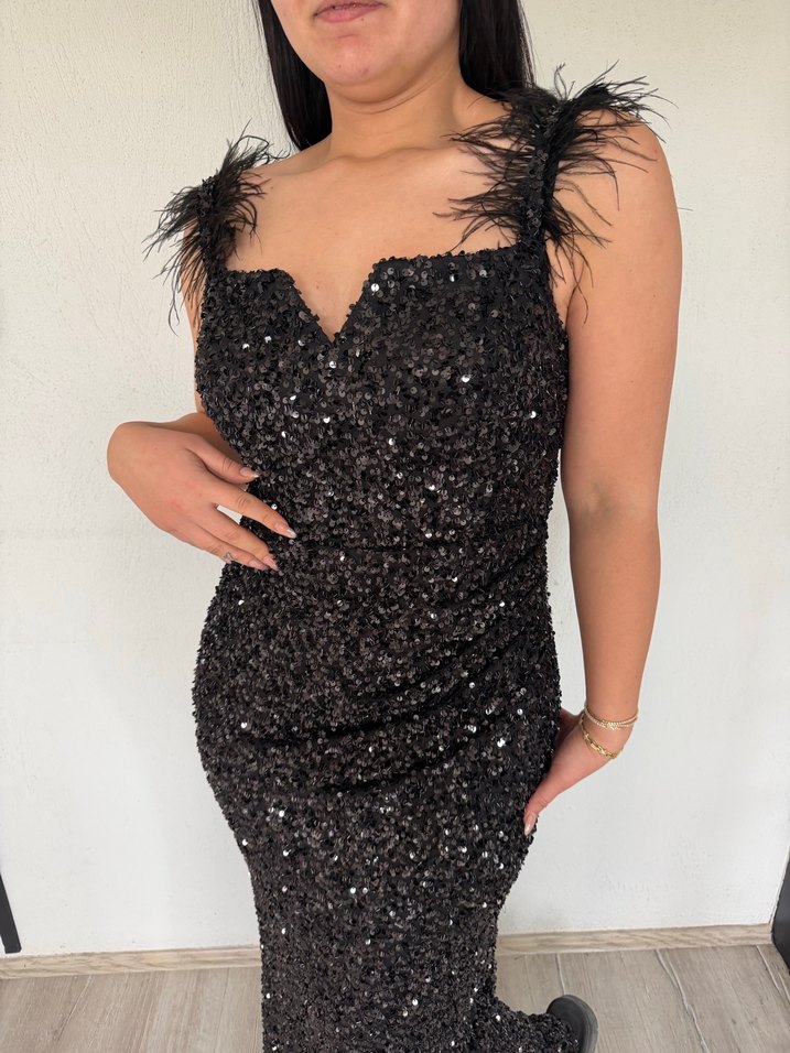 Parlak Siyah V Yaka Pulpalet Uzun Abiye Elbise - Görsel 4