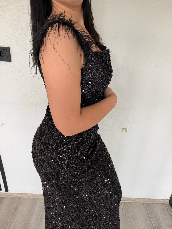 Parlak Siyah V Yaka Pulpalet Uzun Abiye Elbise - Görsel 3