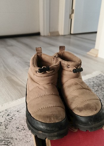 28 Beden Zara Erkek Çocuk Kahverengi Bot