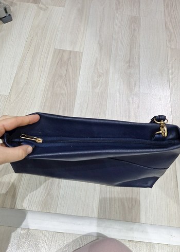 Lacivert Deri Fermuarlı Kadın Portföy Çanta - Görsel 4