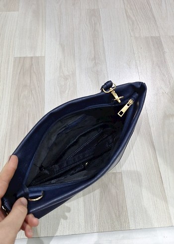 Lacivert Deri Fermuarlı Kadın Portföy Çanta - Görsel 5