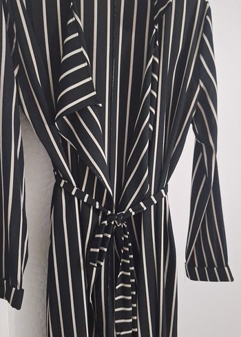 Siyah Beyaz Çizgili Uzun Kadın Elbise - Görsel 3
