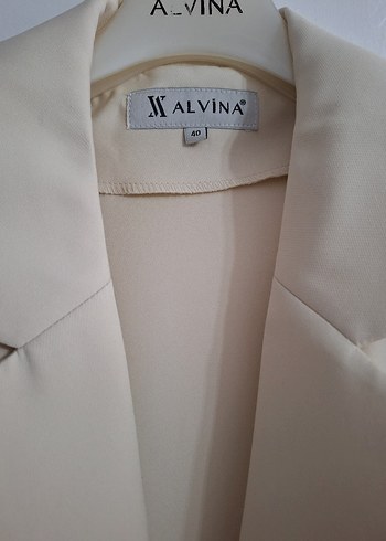 Bej Kadın Kemerli Uzun Ceket Takım - Görsel 3