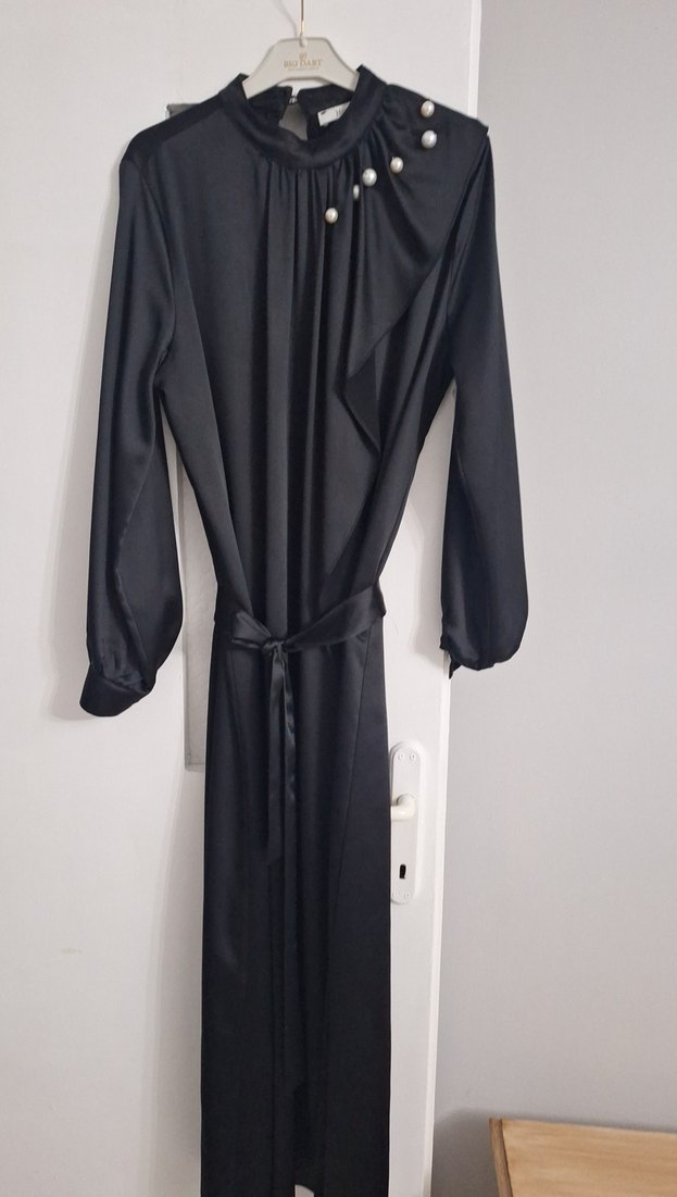 Siyah Drapeli Uzun Kadın Elbise - Görsel 3