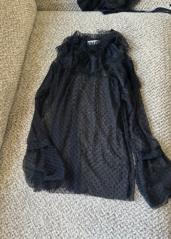 Uzun Kollu Siyah Gotik Fırfırlı Bluz - Görsel 2