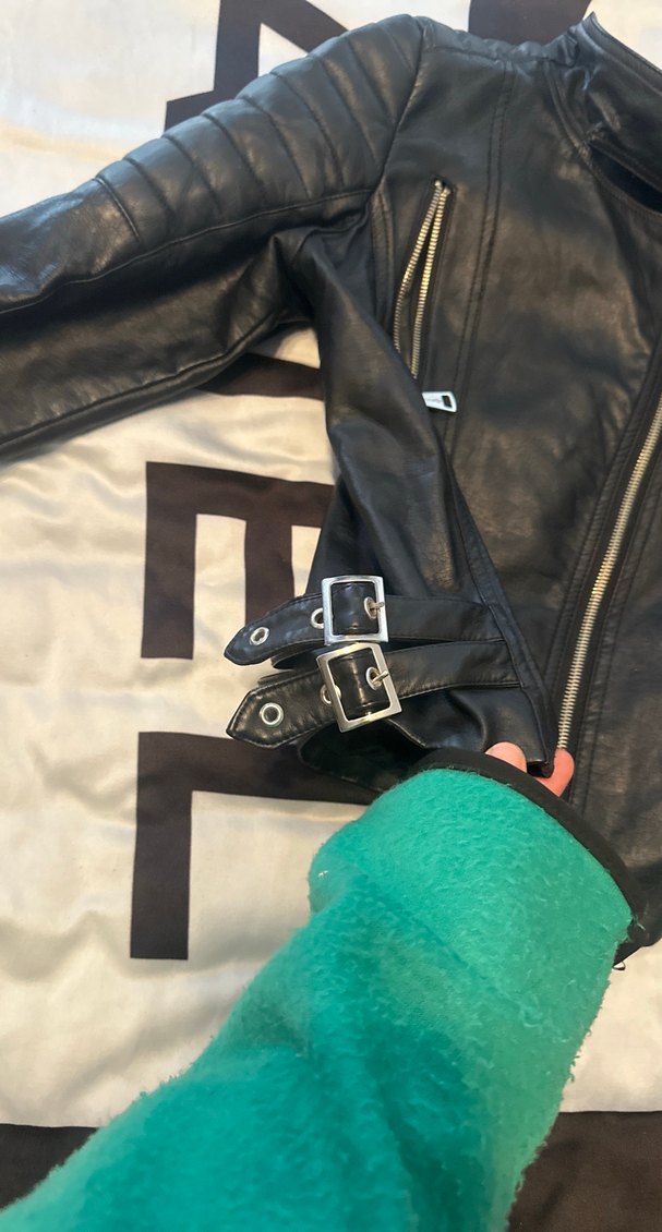 Kemerli Siyah Deri Biker Ceket - Görsel 3