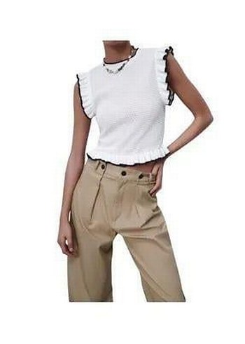 Zara Beyaz Fırfırlı Kısa Triko Bluz - Görsel 2