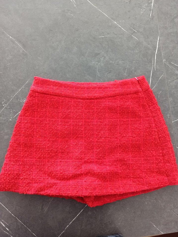 Stradivarius Tuvid short etek - Görsel 2