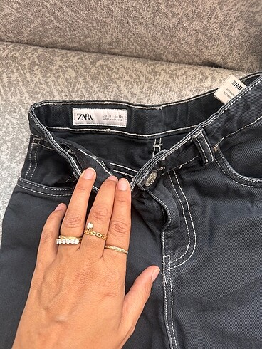 Zara Siyah pantolon