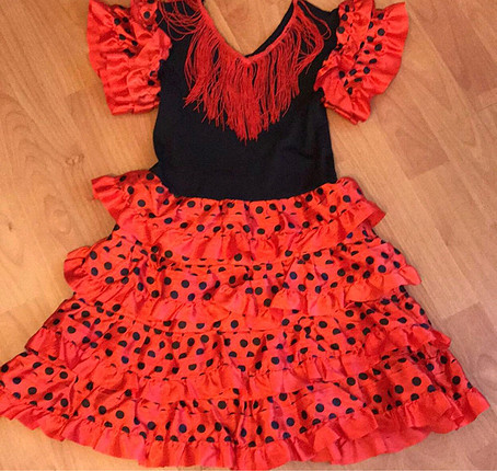 Flamenko elbisesi