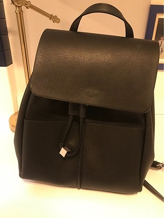 Zara siyah sırt çantası