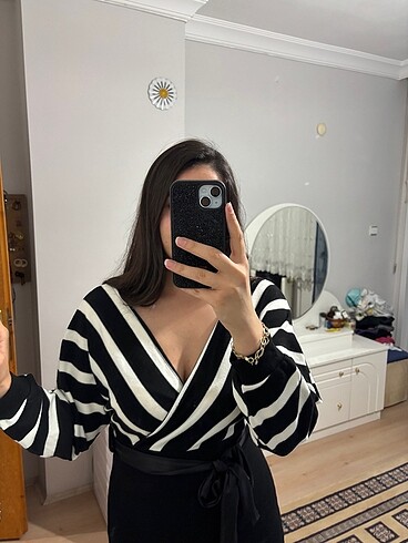 m Beden siyah Renk Midi elbise