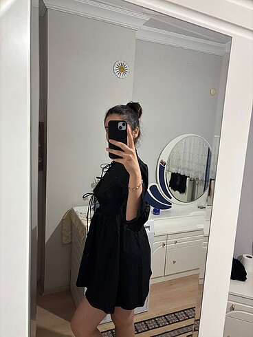 Diğer Göğüsü ipli elbise