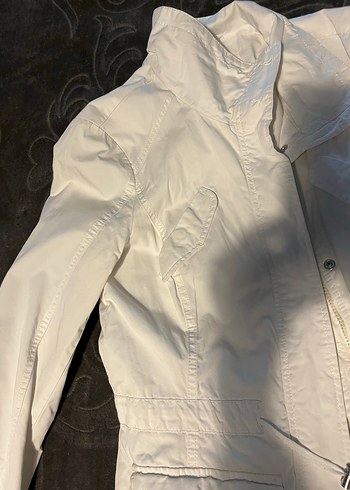 Düğmeli Beyaz Midi Kadın Ceket - Görsel 6