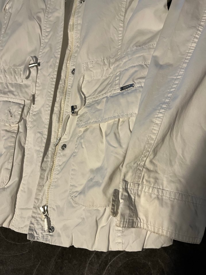 Düğmeli Beyaz Midi Kadın Ceket - Görsel 4