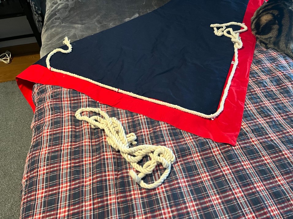 Kırmızı Ekose Desenli Yatak Örtüsü - Görsel 4