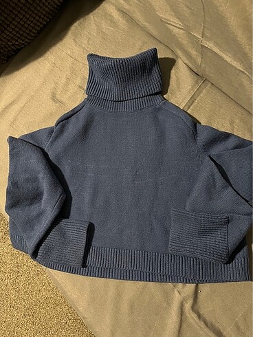 Zara crop kazak