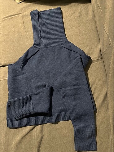 Zara Zara crop kazak