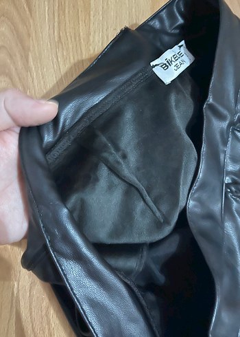 Zara Siyah Midi Deri Kadın Pantolon sıfır hiç giyilmedi