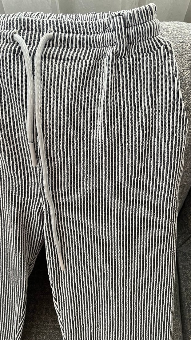 Gri çizgili beli lastikli jean - Görsel 2