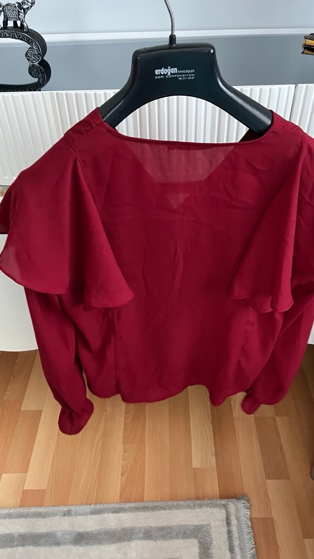 Bordo Düğmeli V Yaka Uzun Kollu Kadın Bluz - Görsel 3