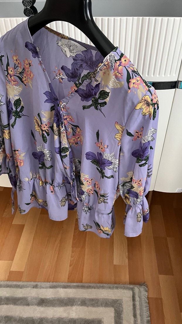 Mor Çiçek Desenli Bohem Bluz - Görsel 2