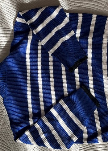 Mavi Çizgili Boğazlı Kadın Kazak - Görsel 4